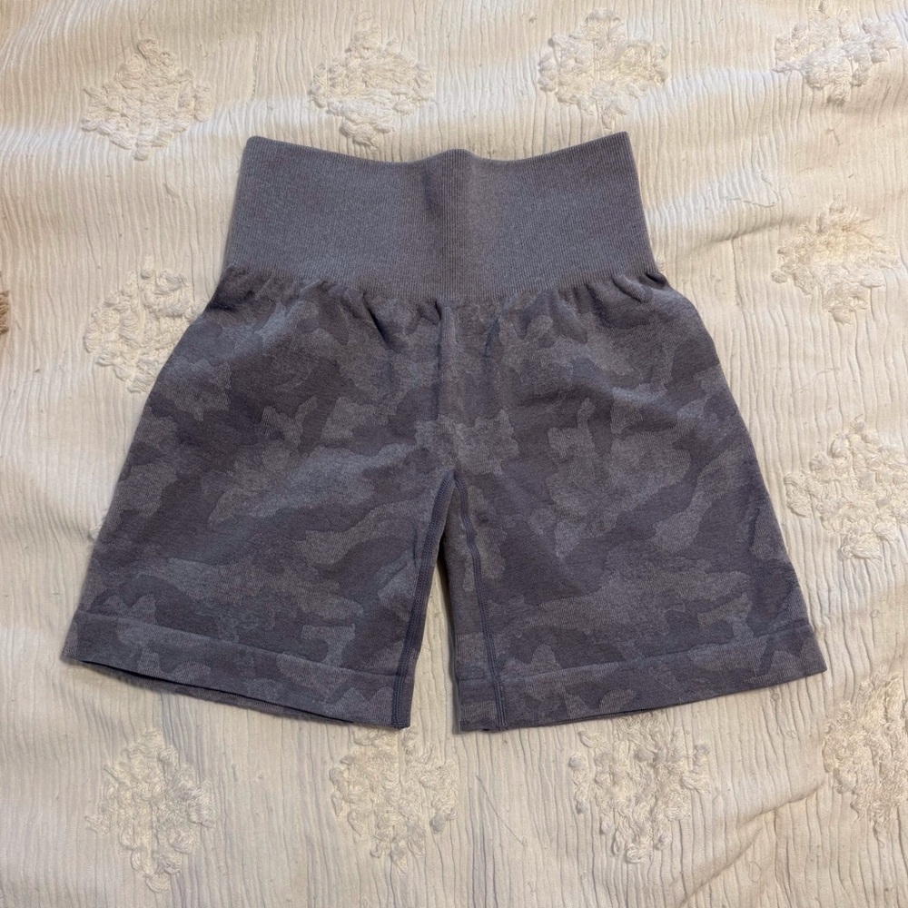NVGTN camo seamless pro shorts BUNDLE - Picture 13 of 13